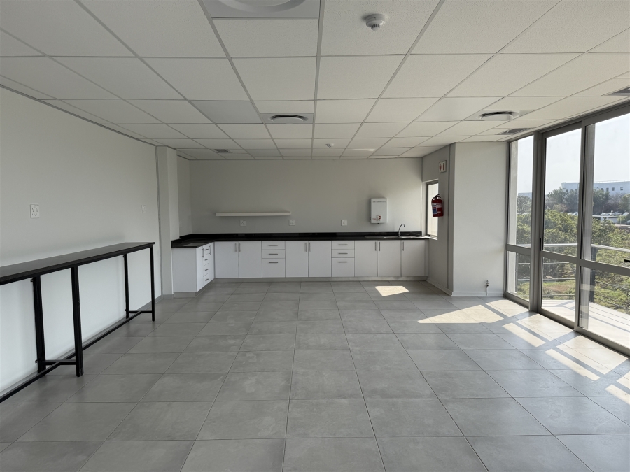To Let commercial Property for Rent in Somerset Park KwaZulu-Natal