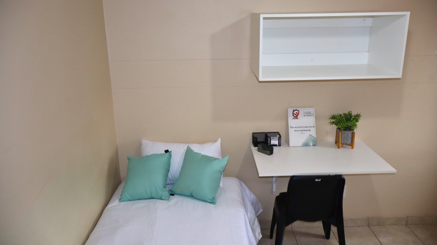 To Let 4 Bedroom Property for Rent in Mariannhill Park KwaZulu-Natal