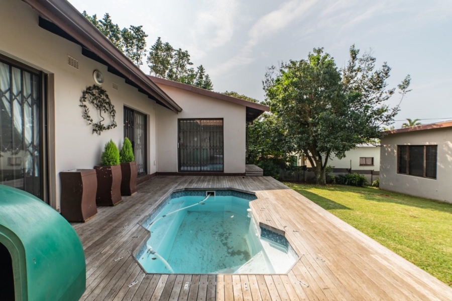 5 Bedroom Property for Sale in Ballito Central KwaZulu-Natal