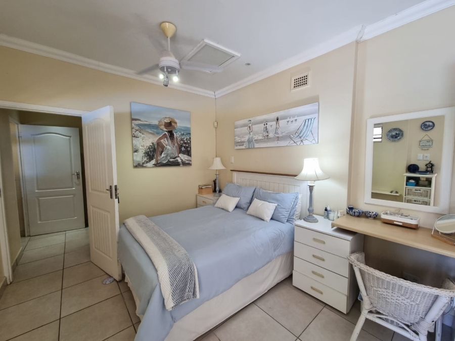 6 Bedroom Property for Sale in Uvongo KwaZulu-Natal