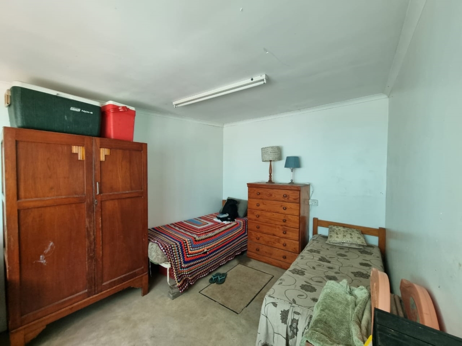 6 Bedroom Property for Sale in Uvongo KwaZulu-Natal