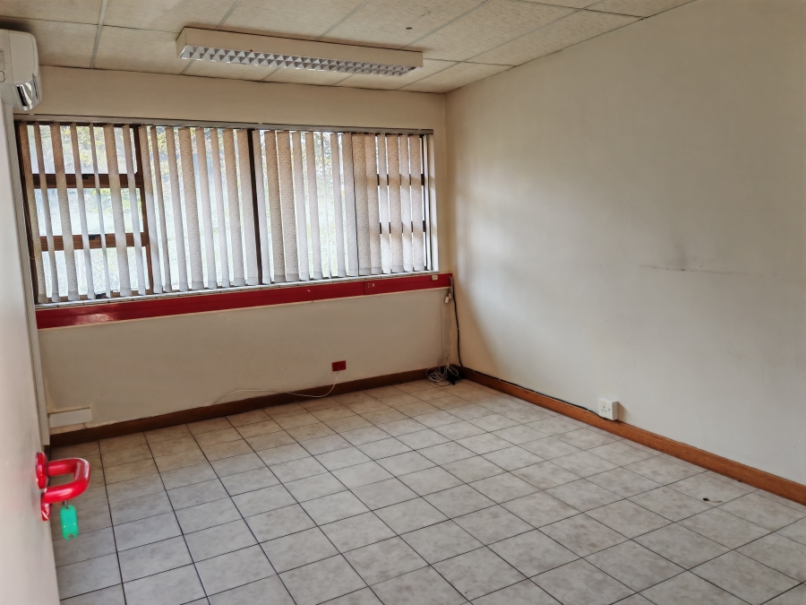 Commercial Property for Sale in Dawncliffe KwaZulu-Natal