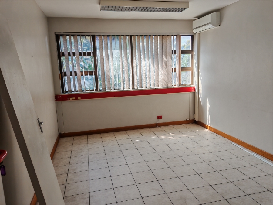 Commercial Property for Sale in Dawncliffe KwaZulu-Natal