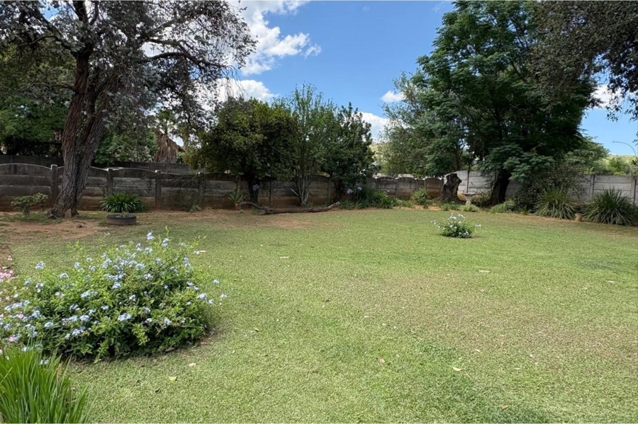 3 Bedroom Property for Sale in Pioneer Park KwaZulu-Natal