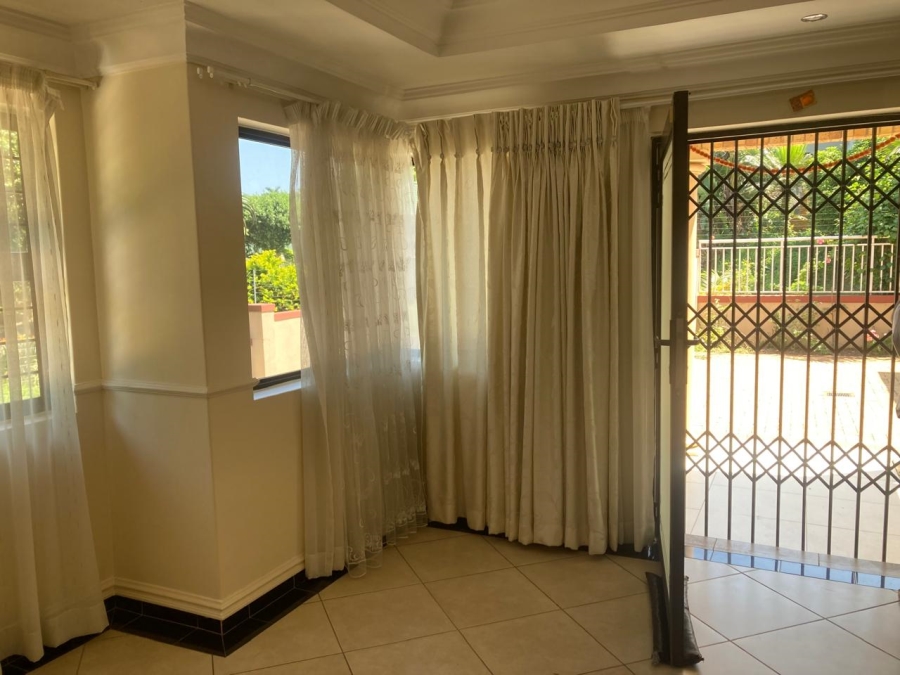 To Let 3 Bedroom Property for Rent in Somerset Park KwaZulu-Natal