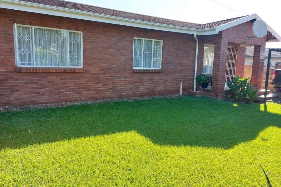 To Let 3 Bedroom Property for Rent in Cleland KwaZulu-Natal