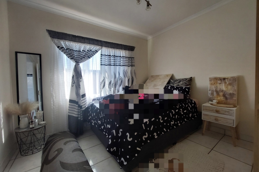 To Let 3 Bedroom Property for Rent in Cleland KwaZulu-Natal