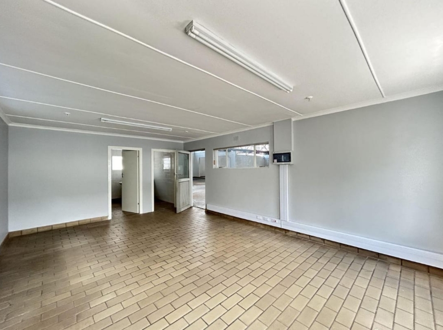 To Let commercial Property for Rent in Pinetown KwaZulu-Natal