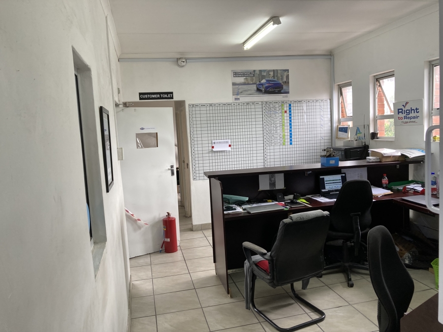 To Let commercial Property for Rent in New Germany KwaZulu-Natal
