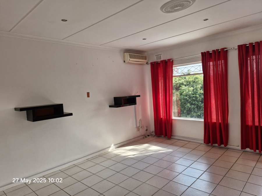 2 Bedroom Property for Sale in Malvern KwaZulu-Natal