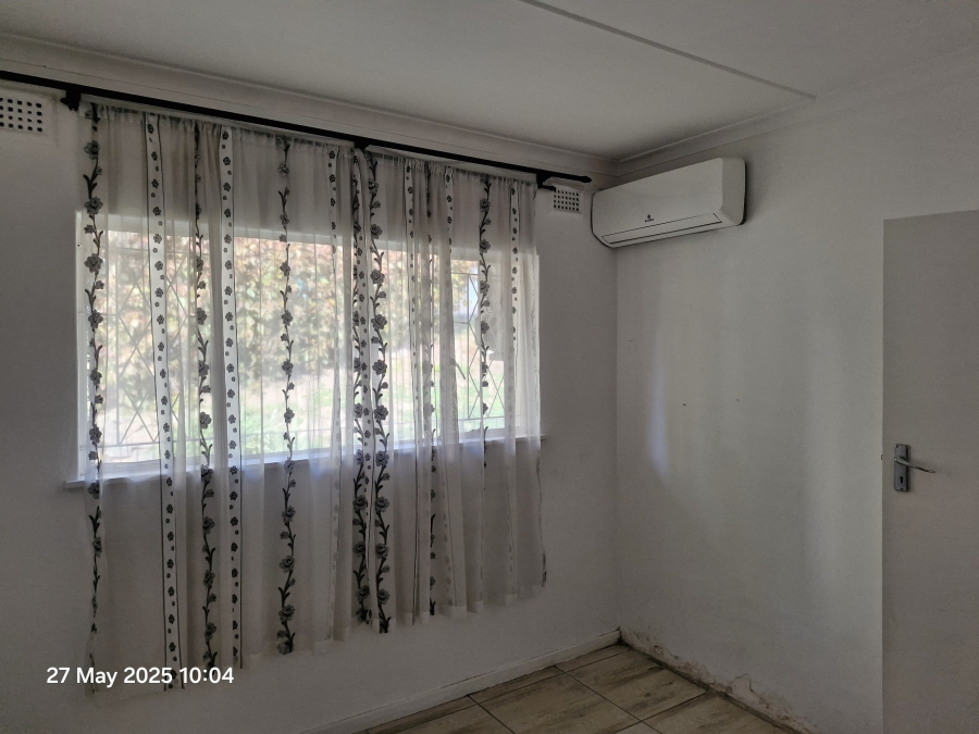 2 Bedroom Property for Sale in Malvern KwaZulu-Natal