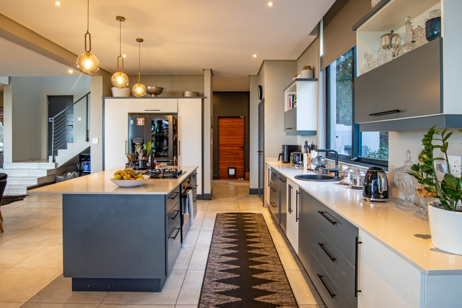 4 Bedroom Property for Sale in Gillitts KwaZulu-Natal