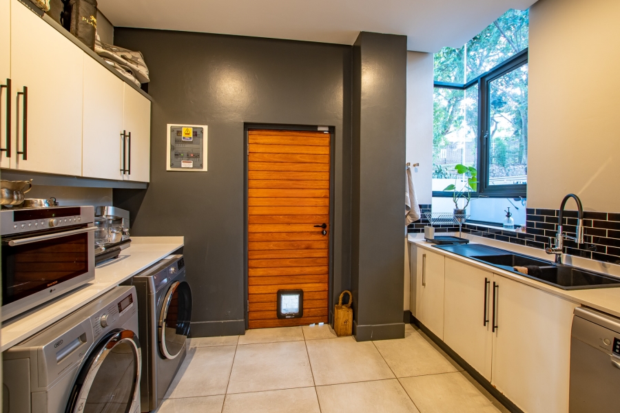 4 Bedroom Property for Sale in Gillitts KwaZulu-Natal