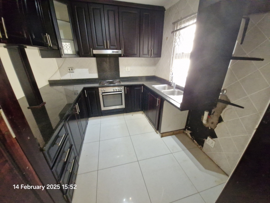 To Let 2 Bedroom Property for Rent in Sherwood KwaZulu-Natal