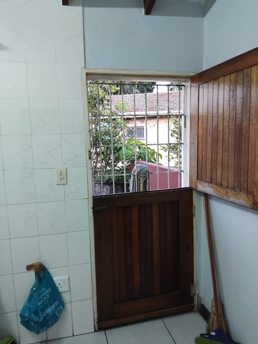 6 Bedroom Property for Sale in Malvern KwaZulu-Natal
