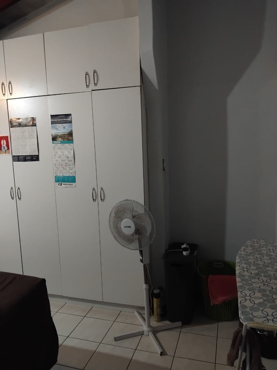 6 Bedroom Property for Sale in Malvern KwaZulu-Natal