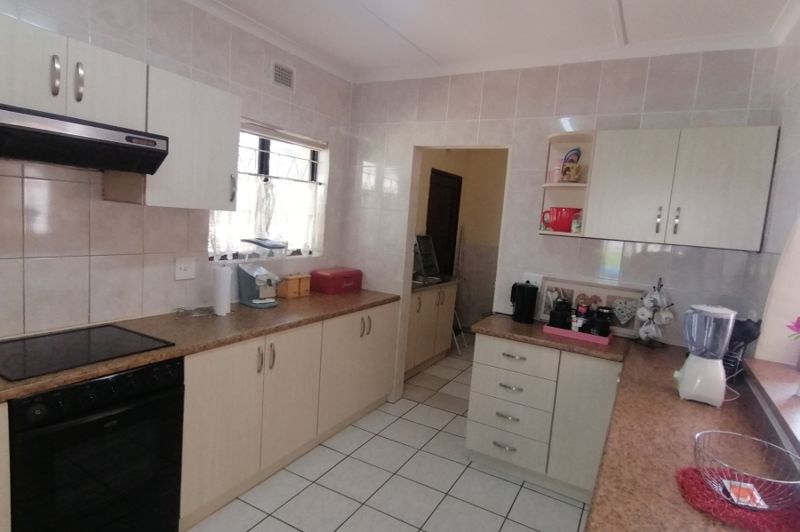 4 Bedroom Property for Sale in Margate KwaZulu-Natal