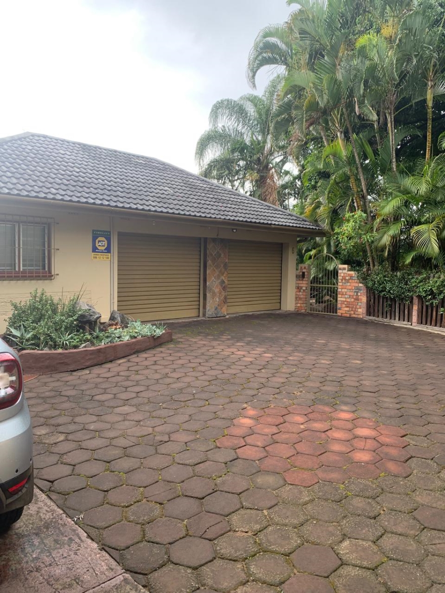 4 Bedroom Property for Sale in Meer En See KwaZulu-Natal