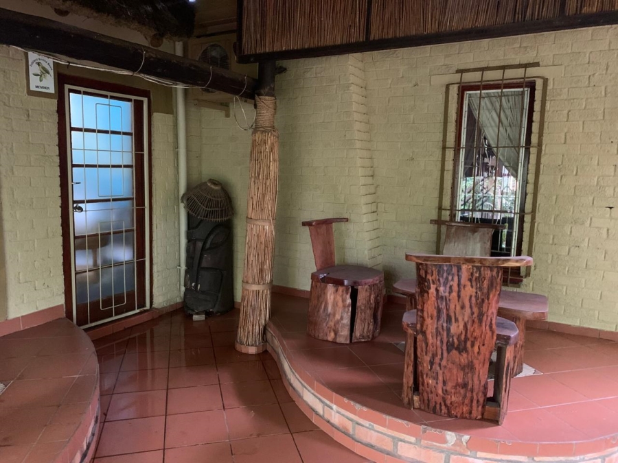 4 Bedroom Property for Sale in Meer En See KwaZulu-Natal