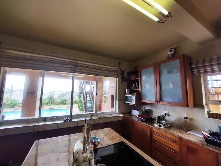 5 Bedroom Property for Sale in Margate KwaZulu-Natal