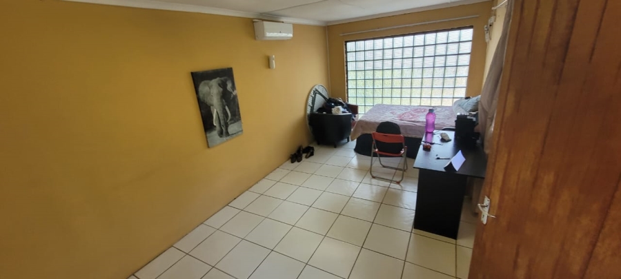 To Let 4 Bedroom Property for Rent in Hayfields KwaZulu-Natal