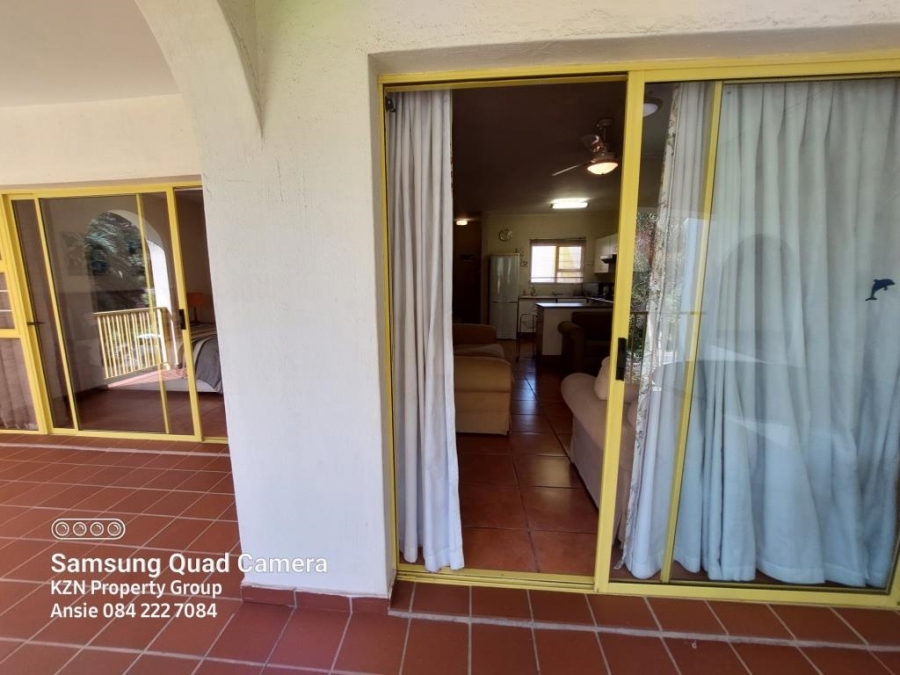 2 Bedroom Property for Sale in Uvongo KwaZulu-Natal