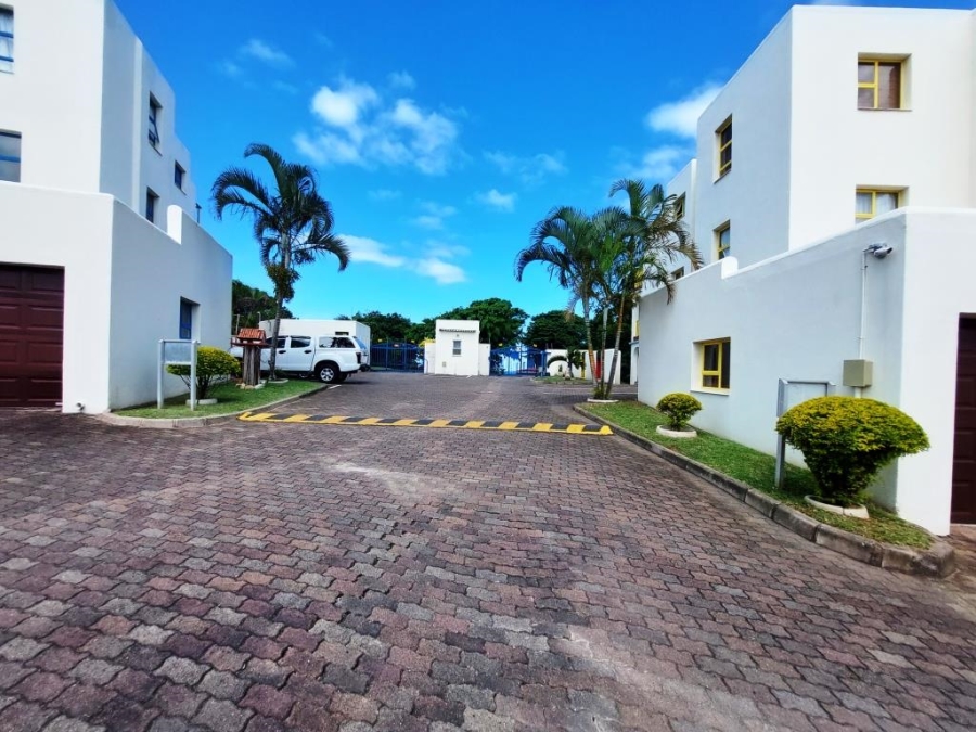 2 Bedroom Property for Sale in Uvongo KwaZulu-Natal