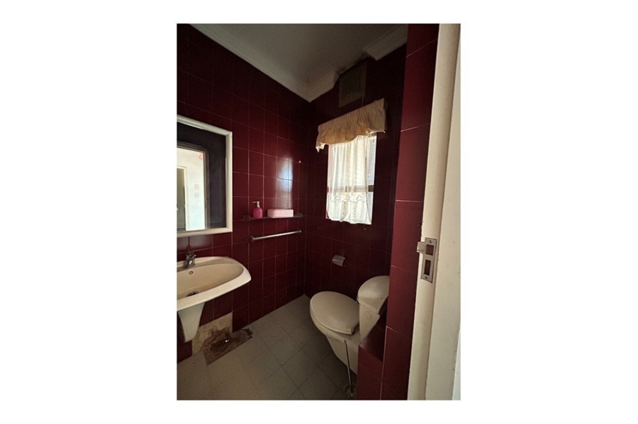 12 Bedroom Property for Sale in Isipingo Hills KwaZulu-Natal