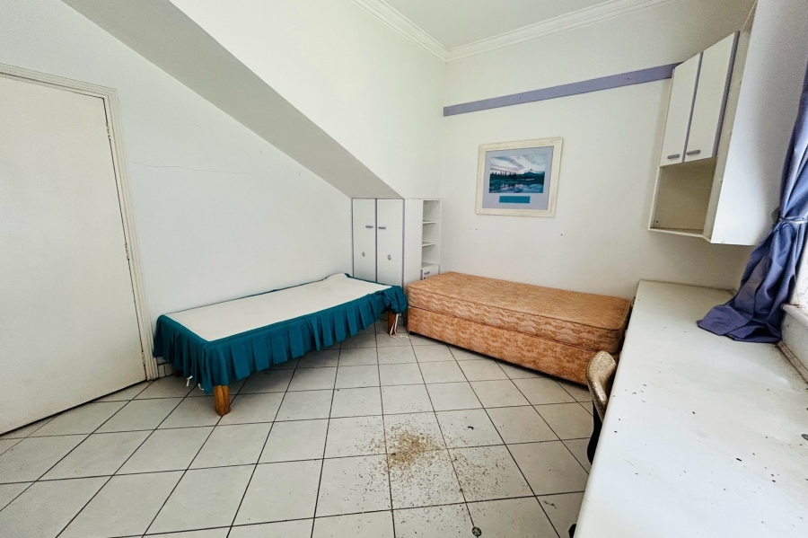 12 Bedroom Property for Sale in Isipingo Hills KwaZulu-Natal