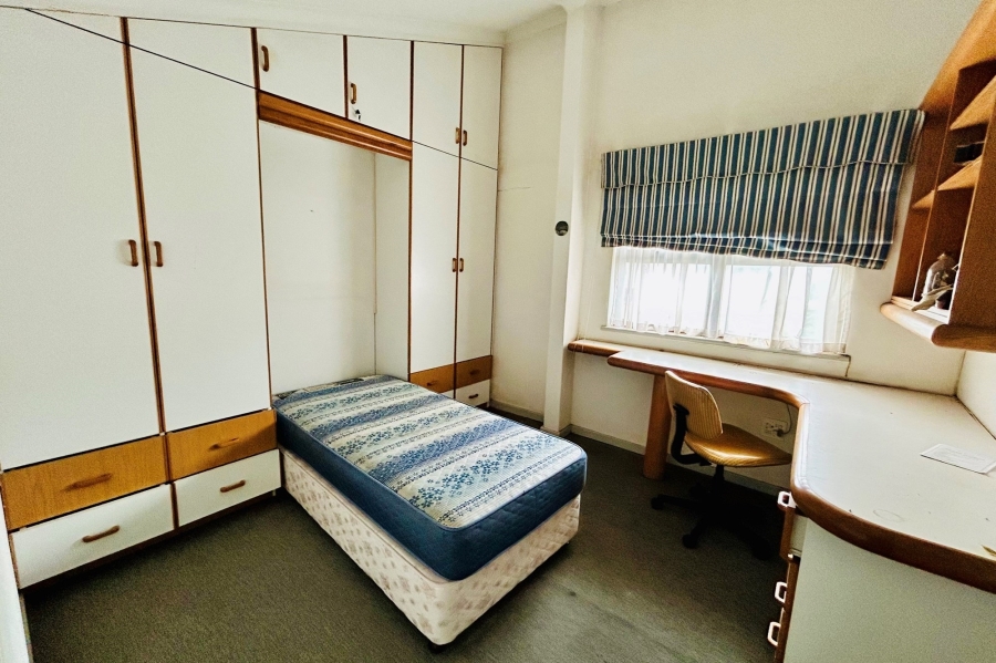 12 Bedroom Property for Sale in Isipingo Hills KwaZulu-Natal