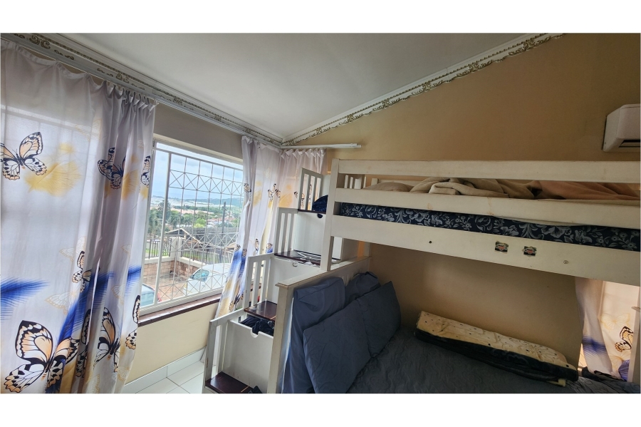 5 Bedroom Property for Sale in Isipingo Hills KwaZulu-Natal