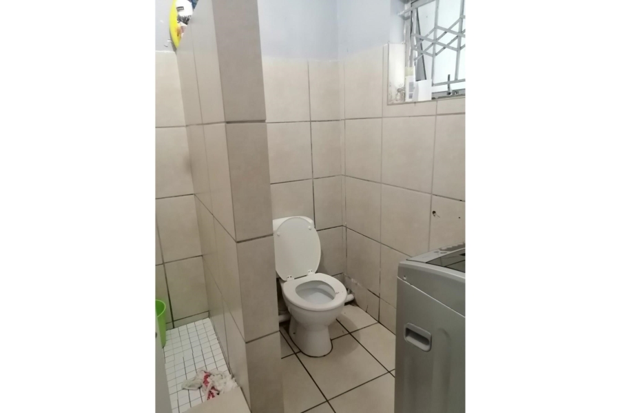 16 Bedroom Property for Sale in Claire Estate KwaZulu-Natal