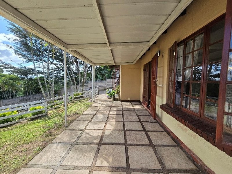 2 Bedroom Property for Sale in Highlands Hills KwaZulu-Natal