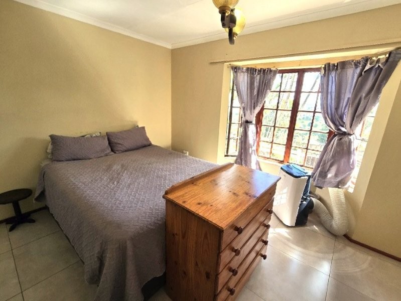 2 Bedroom Property for Sale in Highlands Hills KwaZulu-Natal