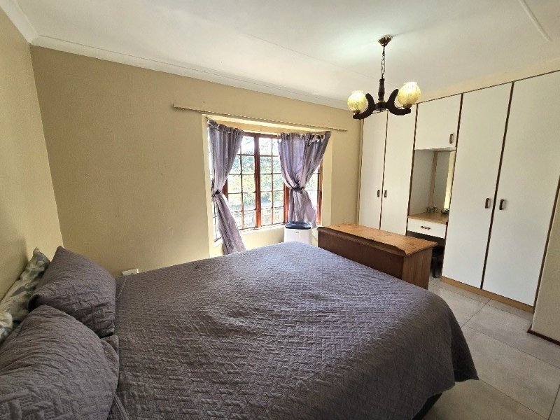 2 Bedroom Property for Sale in Highlands Hills KwaZulu-Natal