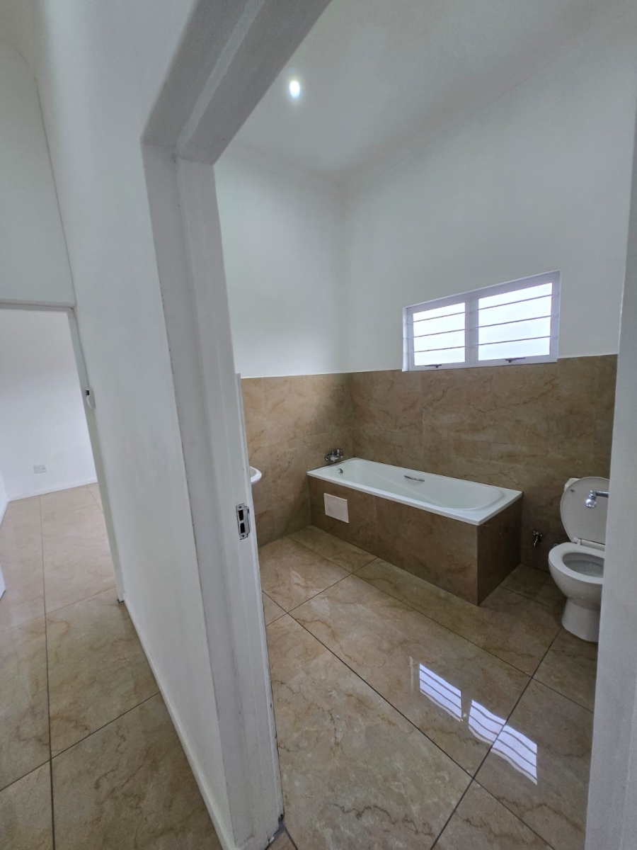 To Let 4 Bedroom Property for Rent in Mount Vernon KwaZulu-Natal