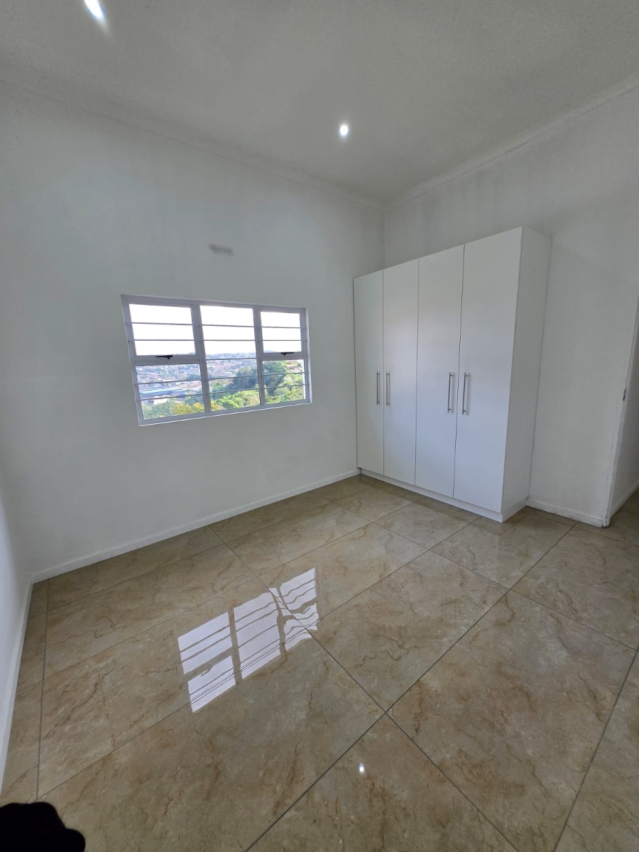 To Let 4 Bedroom Property for Rent in Mount Vernon KwaZulu-Natal