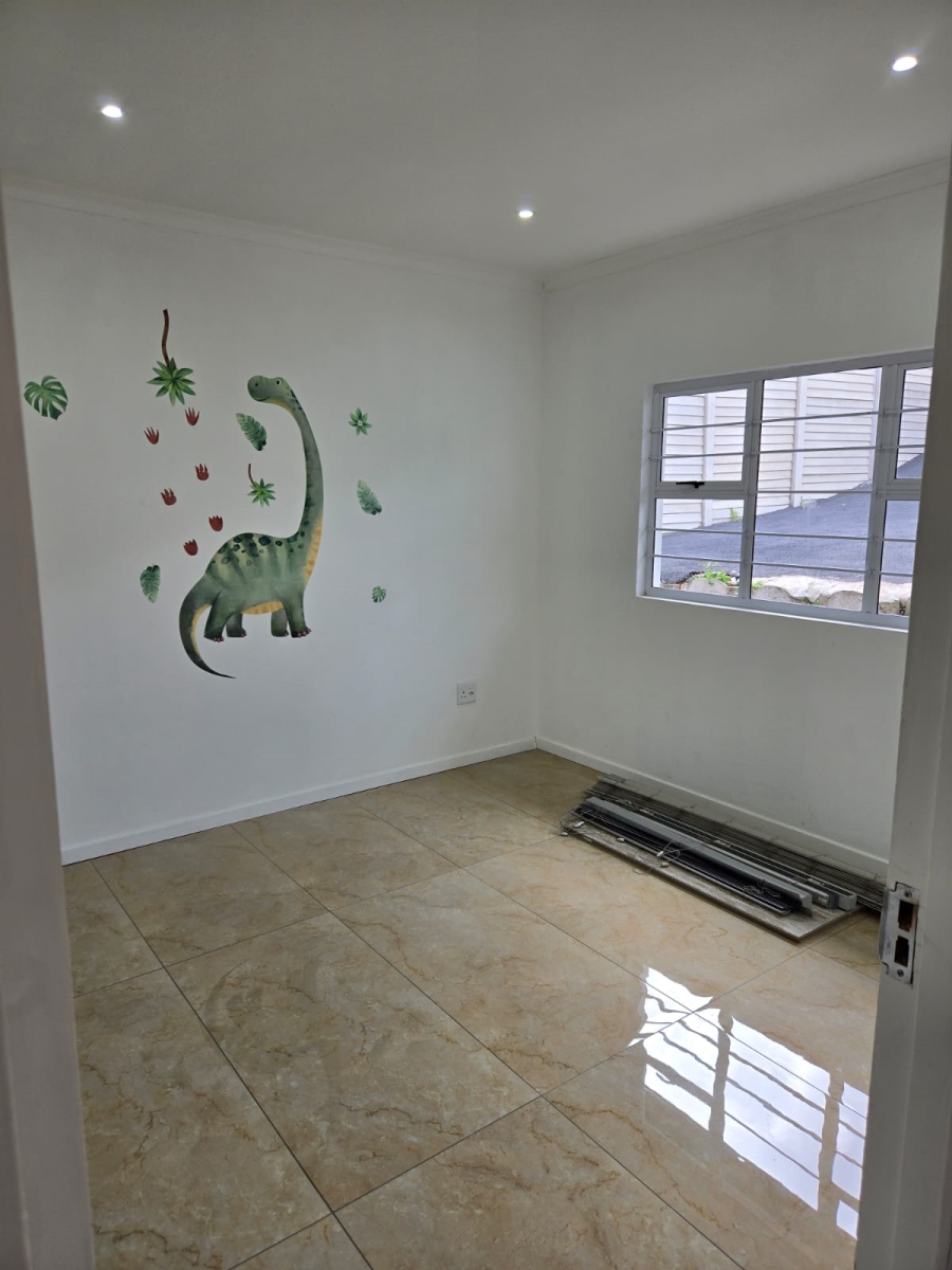 To Let 4 Bedroom Property for Rent in Mount Vernon KwaZulu-Natal