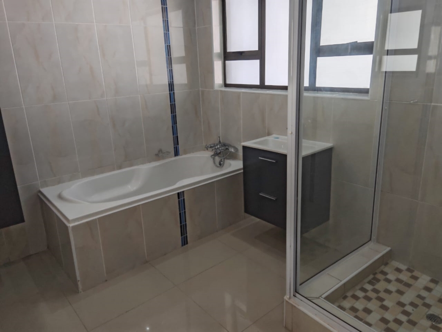 5 Bedroom Property for Sale in Westville Central KwaZulu-Natal