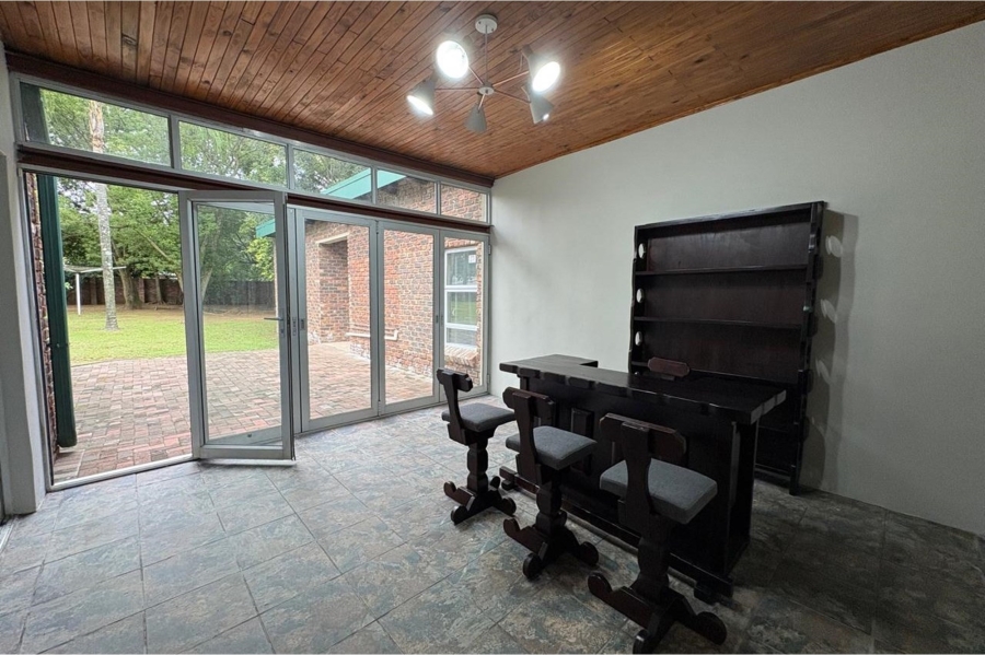 3 Bedroom Property for Sale in Aviary Hill KwaZulu-Natal
