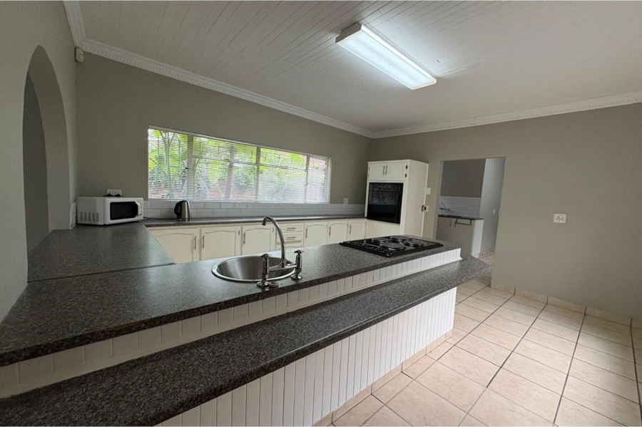3 Bedroom Property for Sale in Aviary Hill KwaZulu-Natal