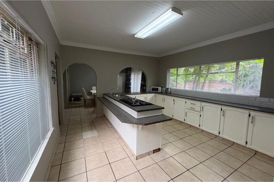 3 Bedroom Property for Sale in Aviary Hill KwaZulu-Natal