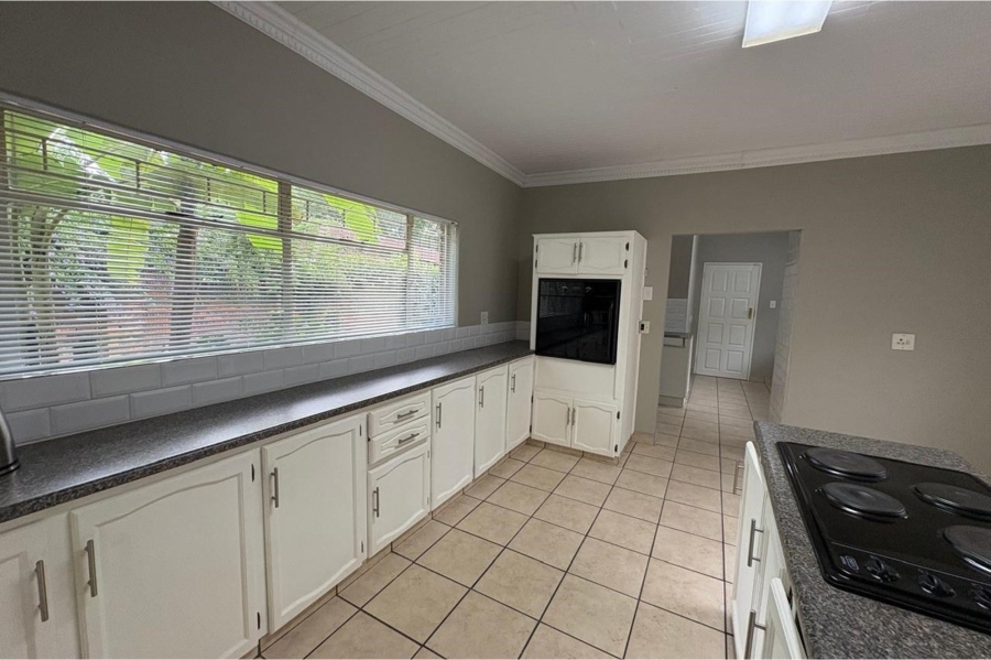 3 Bedroom Property for Sale in Aviary Hill KwaZulu-Natal