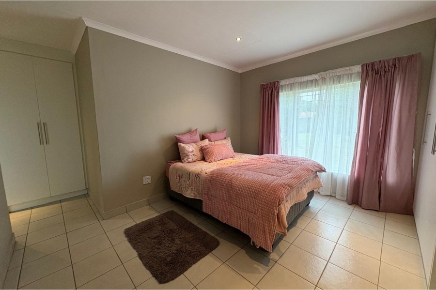3 Bedroom Property for Sale in Aviary Hill KwaZulu-Natal