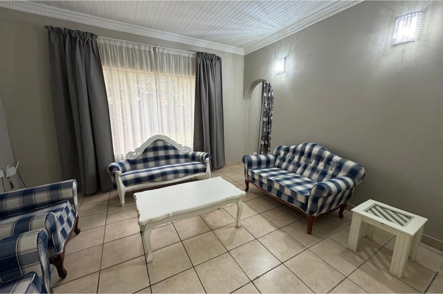 3 Bedroom Property for Sale in Aviary Hill KwaZulu-Natal