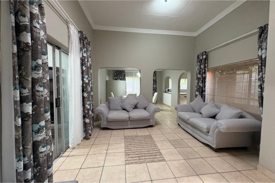 3 Bedroom Property for Sale in Aviary Hill KwaZulu-Natal