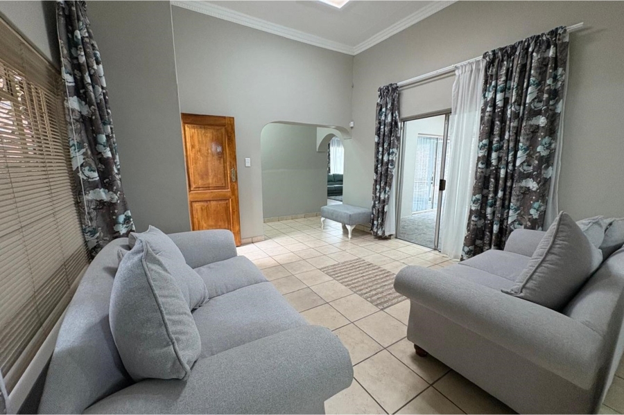 3 Bedroom Property for Sale in Aviary Hill KwaZulu-Natal