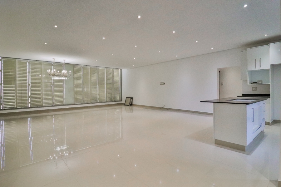 To Let 4 Bedroom Property for Rent in Umhlanga Ridge KwaZulu-Natal