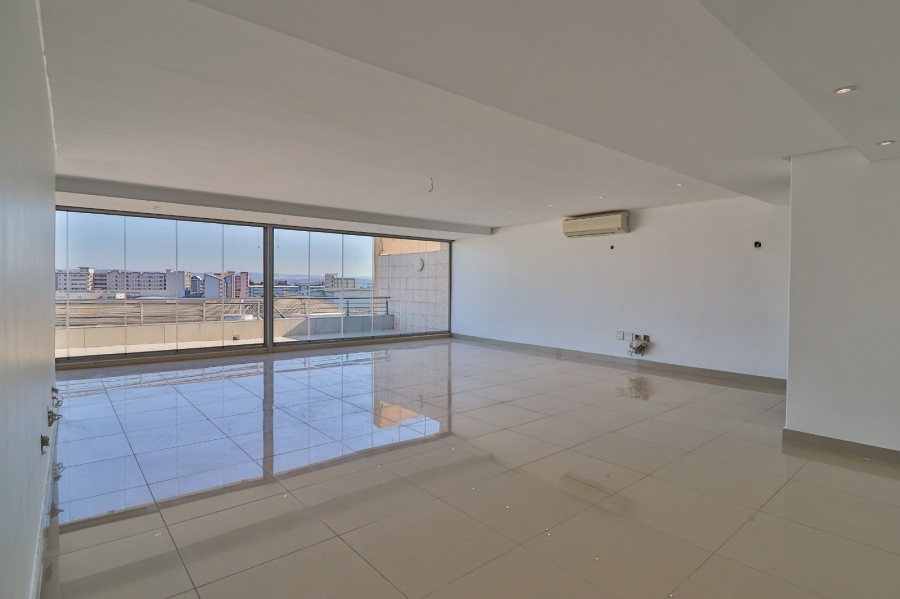 To Let 4 Bedroom Property for Rent in Umhlanga Ridge KwaZulu-Natal