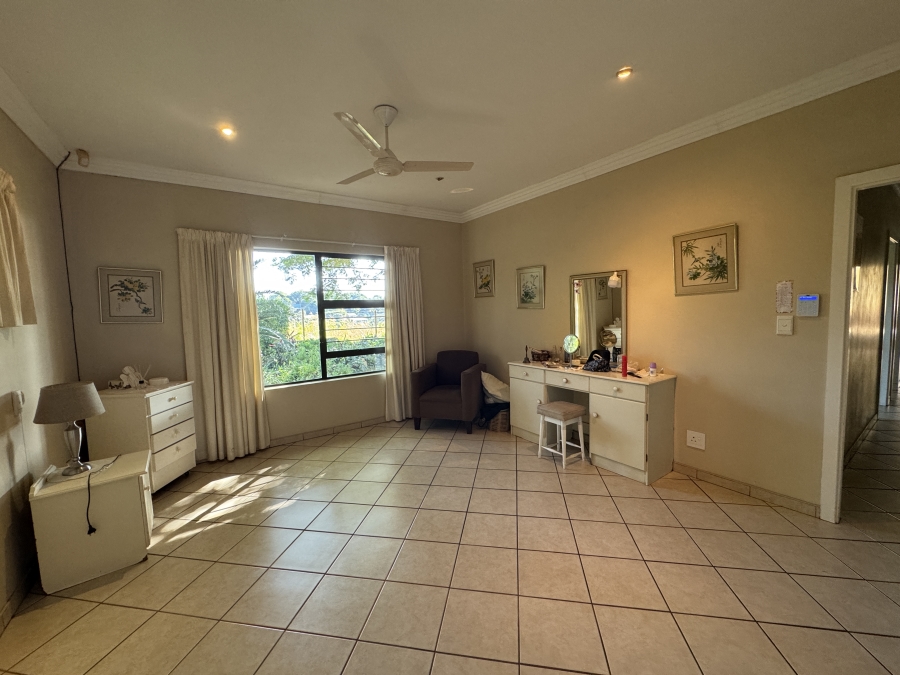 5 Bedroom Property for Sale in Forest Hills KwaZulu-Natal